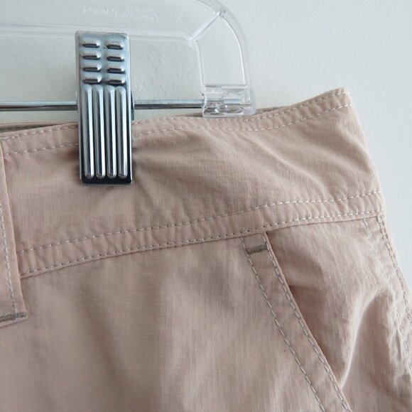 COLUMBIA Coral Point III Omni Shade Shorts in Fossil Tan Outdoor Gorpcore 14 NWT - Picture 4 of 16